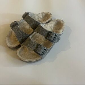Birkenstock sandals kids NWOT